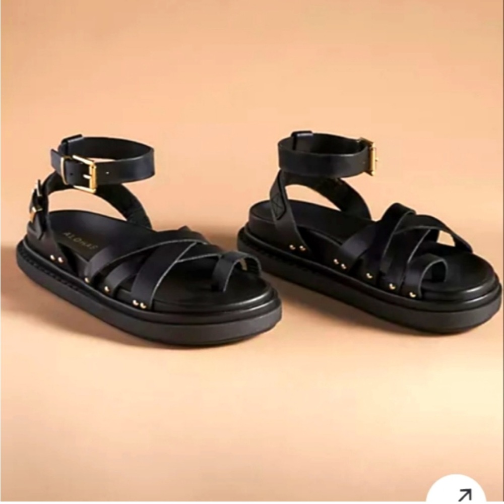 Buckled & Strappy Black Gladiator Sandals